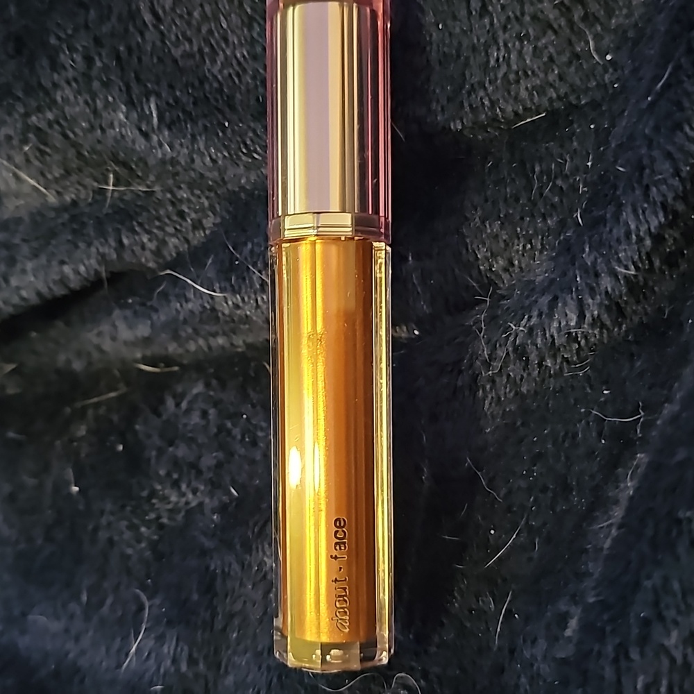 About Face Lip Gloss Light Lock